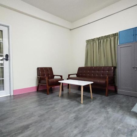 左町小鎮民宿 Zuozhen Exterior photo